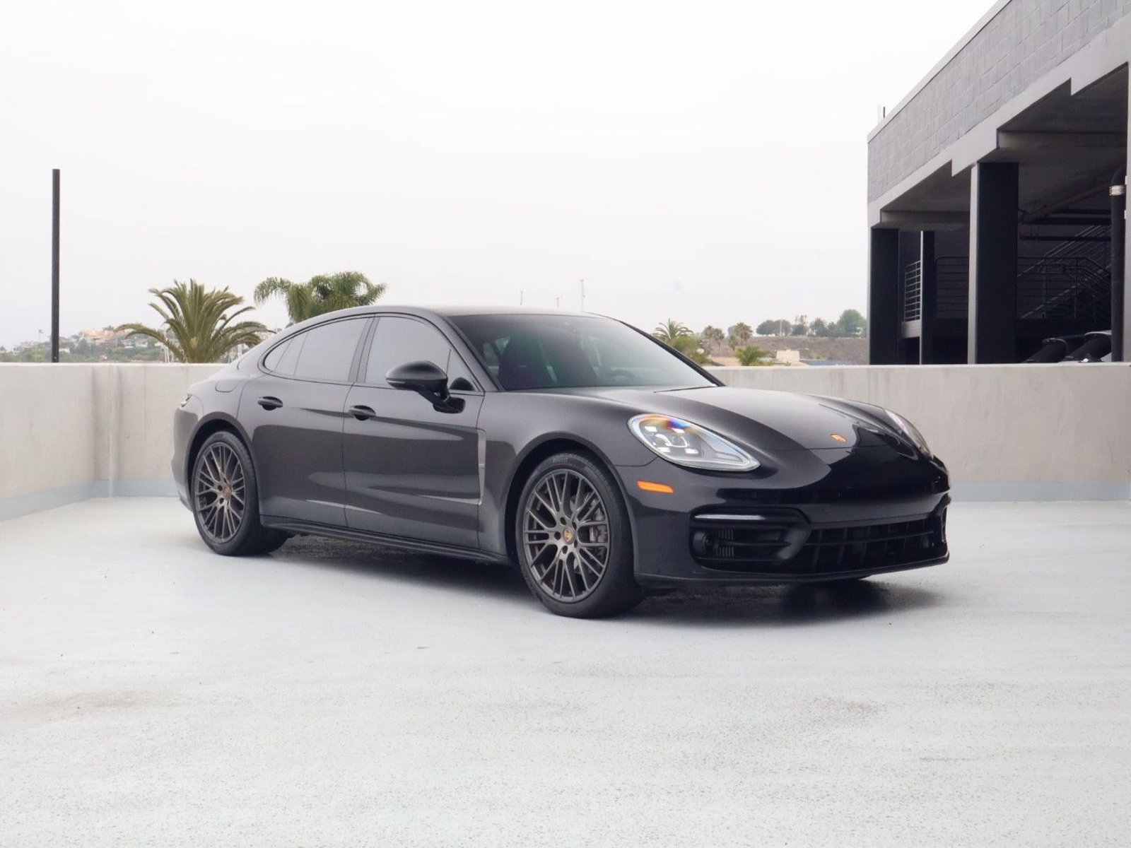 Certified 2023 Porsche Panamera 4 AWD/4WD image 7