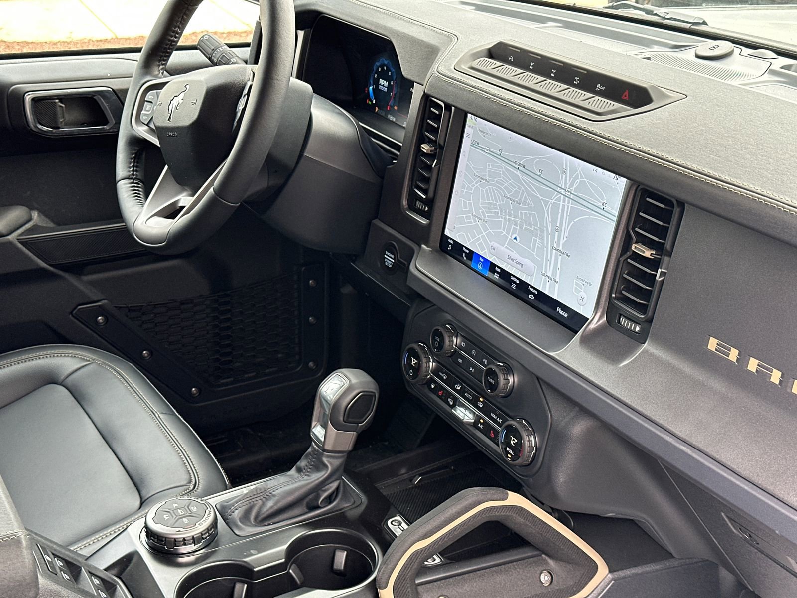 New 2025 Ford Bronco Badlands image 11