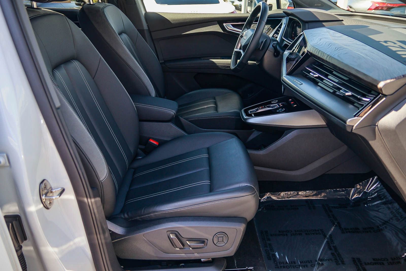 Certified 2023 Audi Q4 e-tron Premium Plus w/ Premium Plus image 18