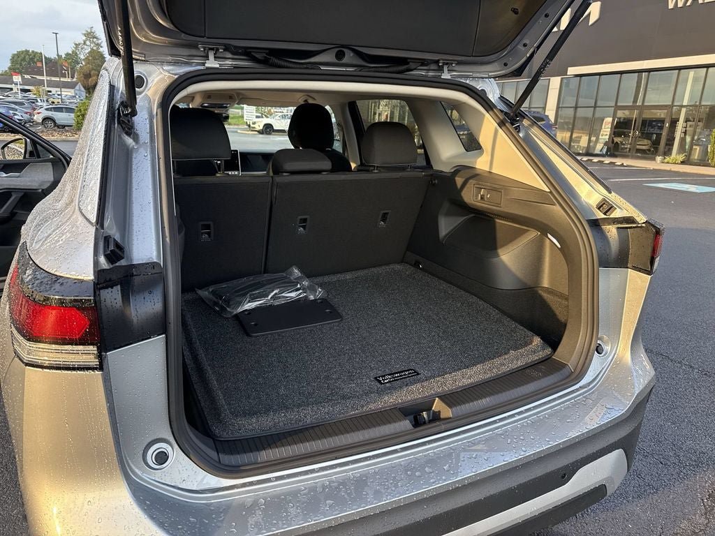 New 2026 Volkswagen Tiguan S FWD image 39