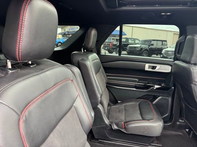 Used 2023 Ford Explorer ST-Line w/ Class IV Trailer Tow Package AWD/4WD image 42