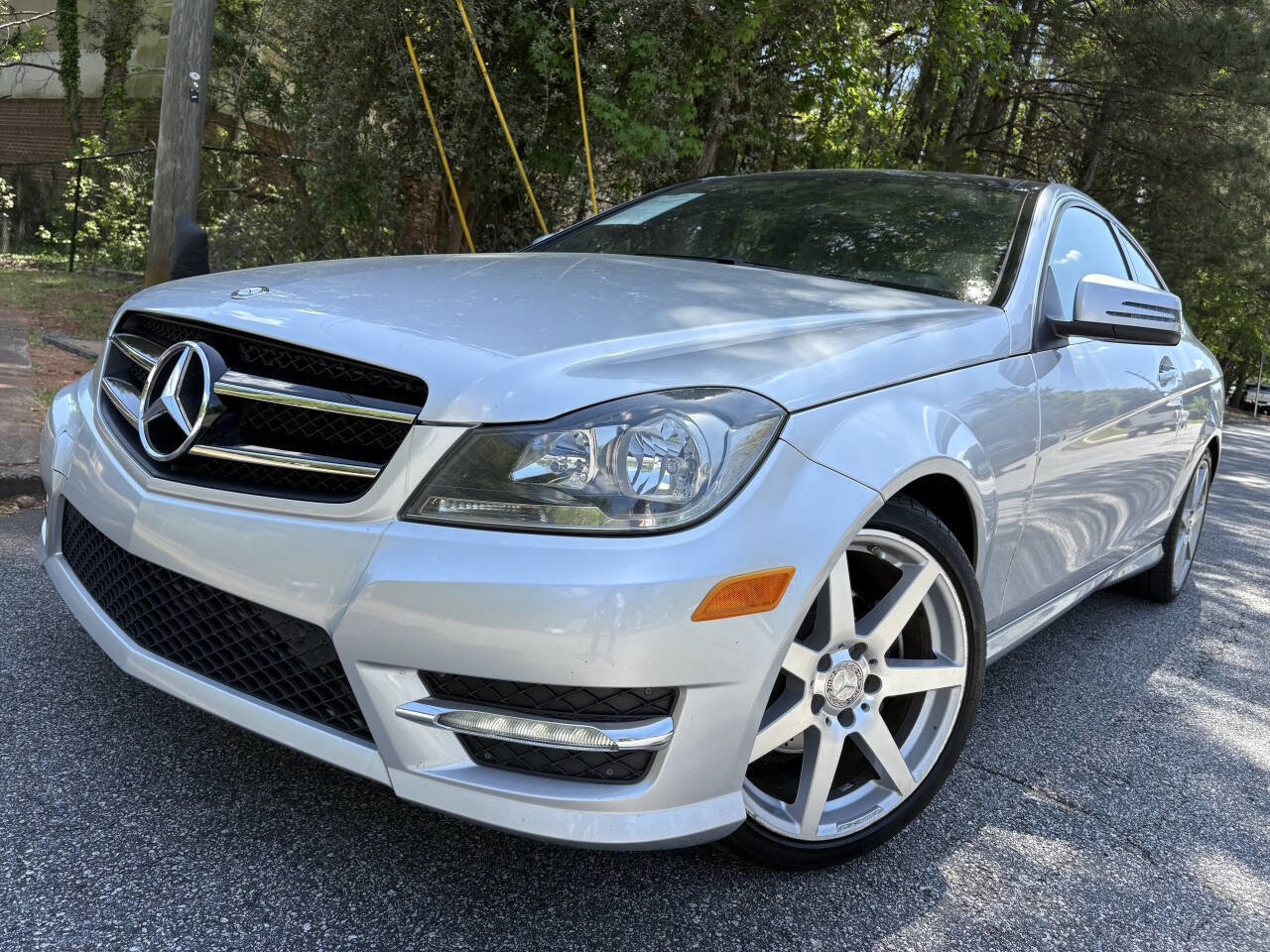 Used 2015 Mercedes-Benz C 250 Coupe image 1