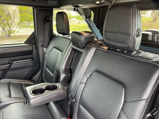 Used 2025 Ford Bronco Badlands image 26