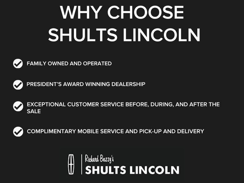 New 2026 Lincoln Corsair Reserve w/ Jet Appearance Package image 3