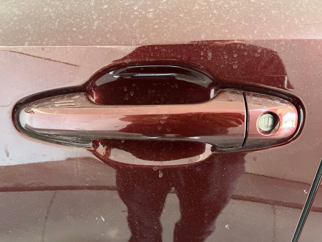Used 2018 Toyota Highlander Limited Platinum AWD/4WD image 34