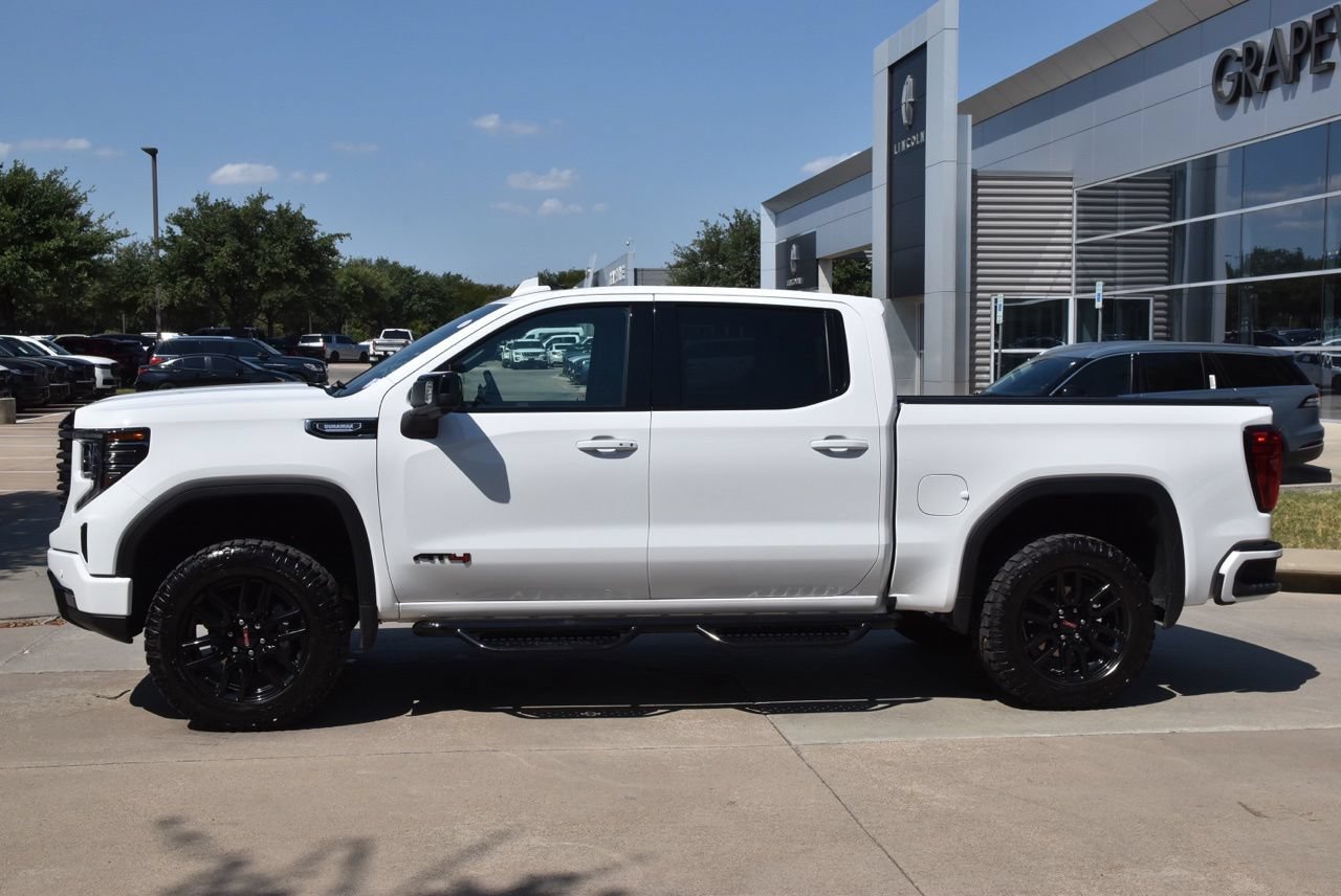 Used 2026 GMC Sierra 1500 AT4 w/ AT4 Premium Package AWD/4WD image 12