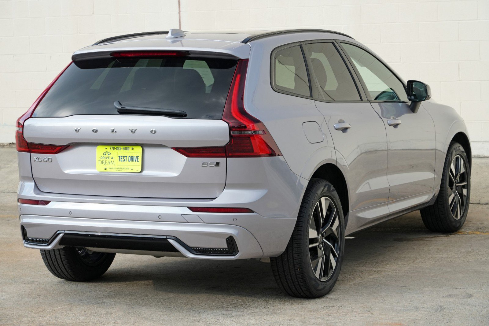 Used 2026 Volvo XC60 B5 Core w/ Climate Package AWD/4WD image 54