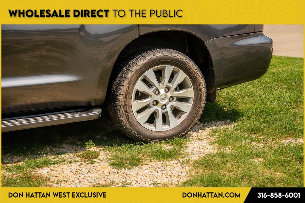 Used 2015 Toyota Sequoia Limited AWD/4WD image 32