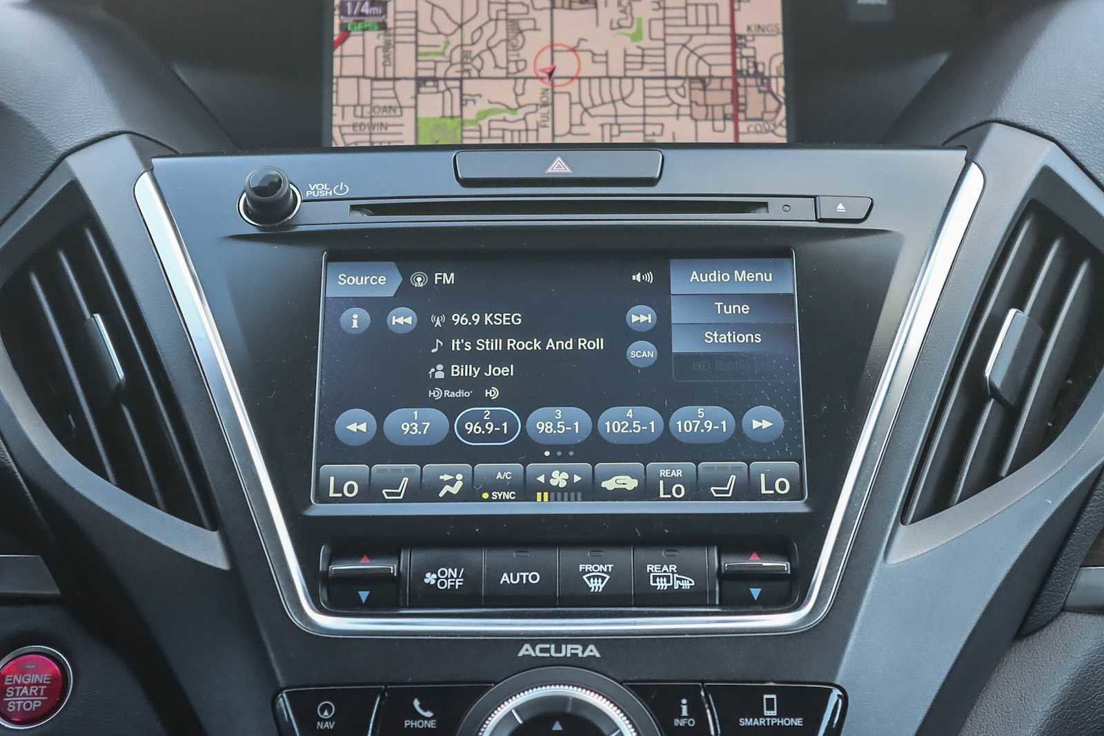 Used 2020 Acura MDX SH-AWD w/ Technology Package image 13