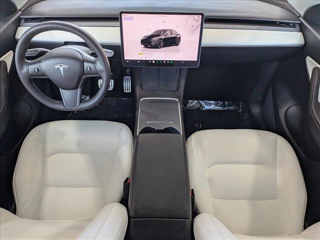 Used 2022 Tesla Model Y Performance AWD/4WD image 17