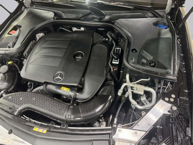 Used 2021 Mercedes-Benz E 350 4MATIC Sedan image 45