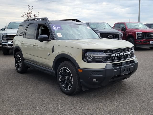 Certified 2025 Ford Bronco Sport Outer Banks w/ Outer Banks Tech Package+ AWD/4WD image 7