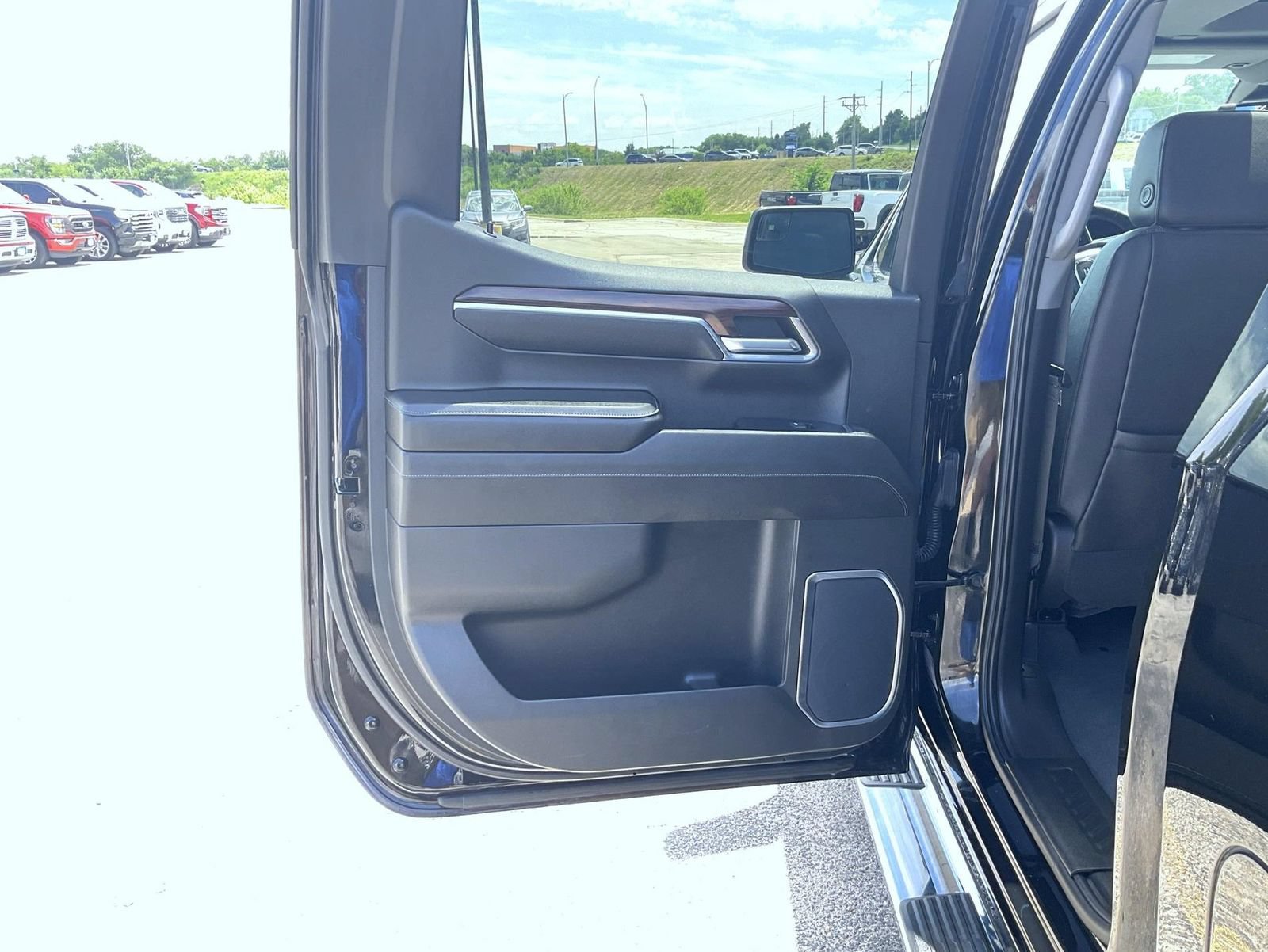 Certified 2023 GMC Sierra 1500 SLT w/ SLT Premium Package AWD/4WD image 20
