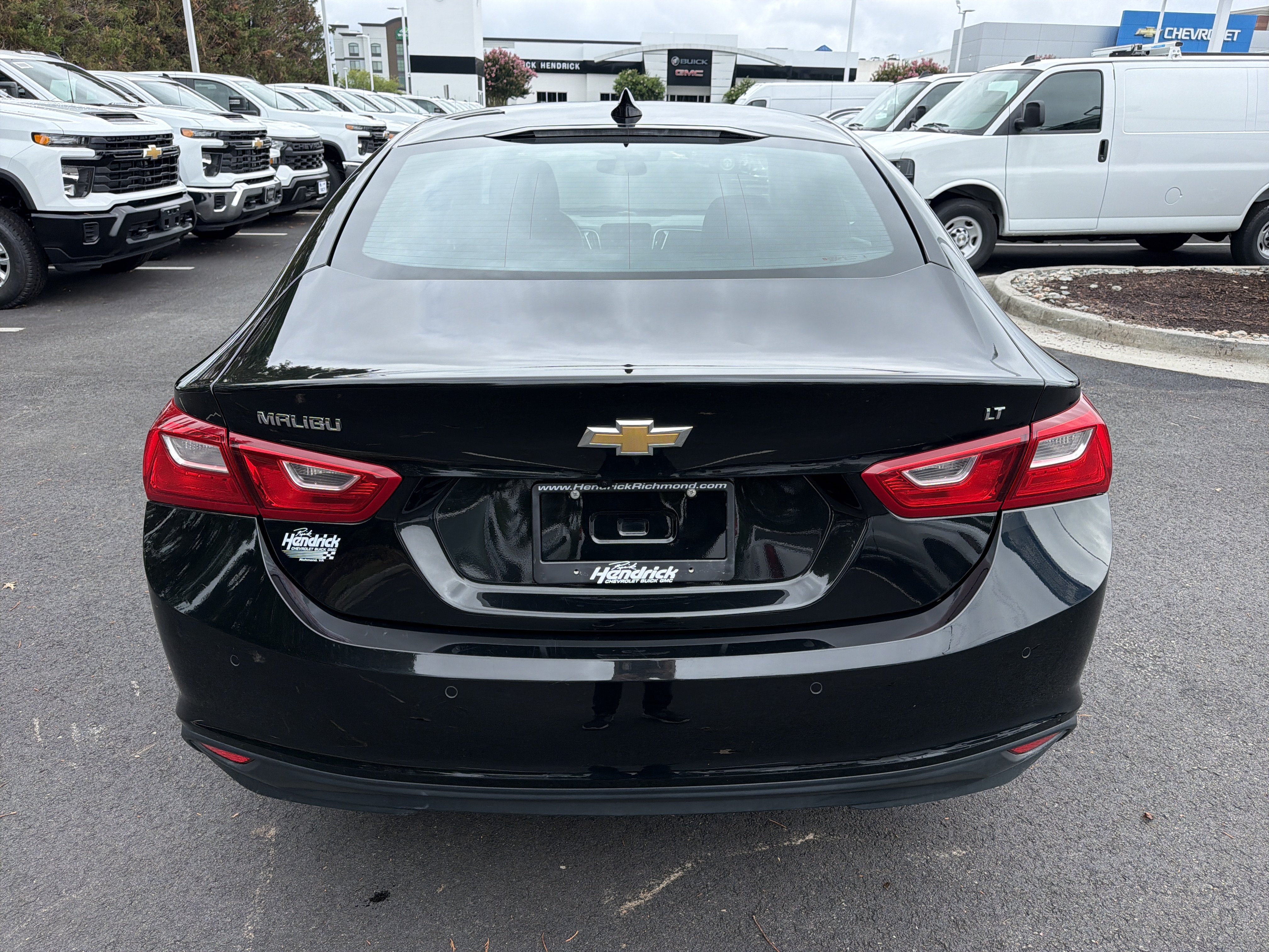 Used 2024 Chevrolet Malibu LT FWD image 8