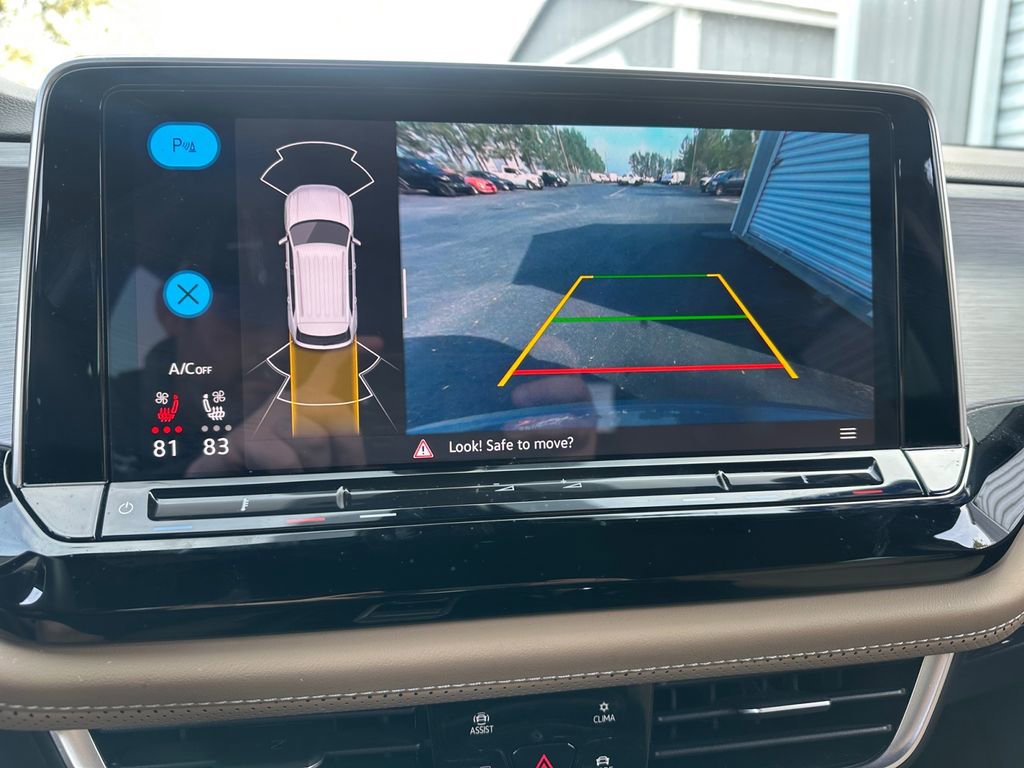 Used 2024 Volkswagen Atlas Cross Sport SE image 21