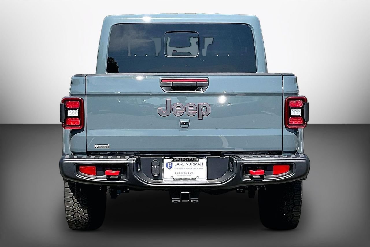 New 2026 Jeep Gladiator Rubicon w/ Steel Power Dome Hood Package AWD/4WD image 7