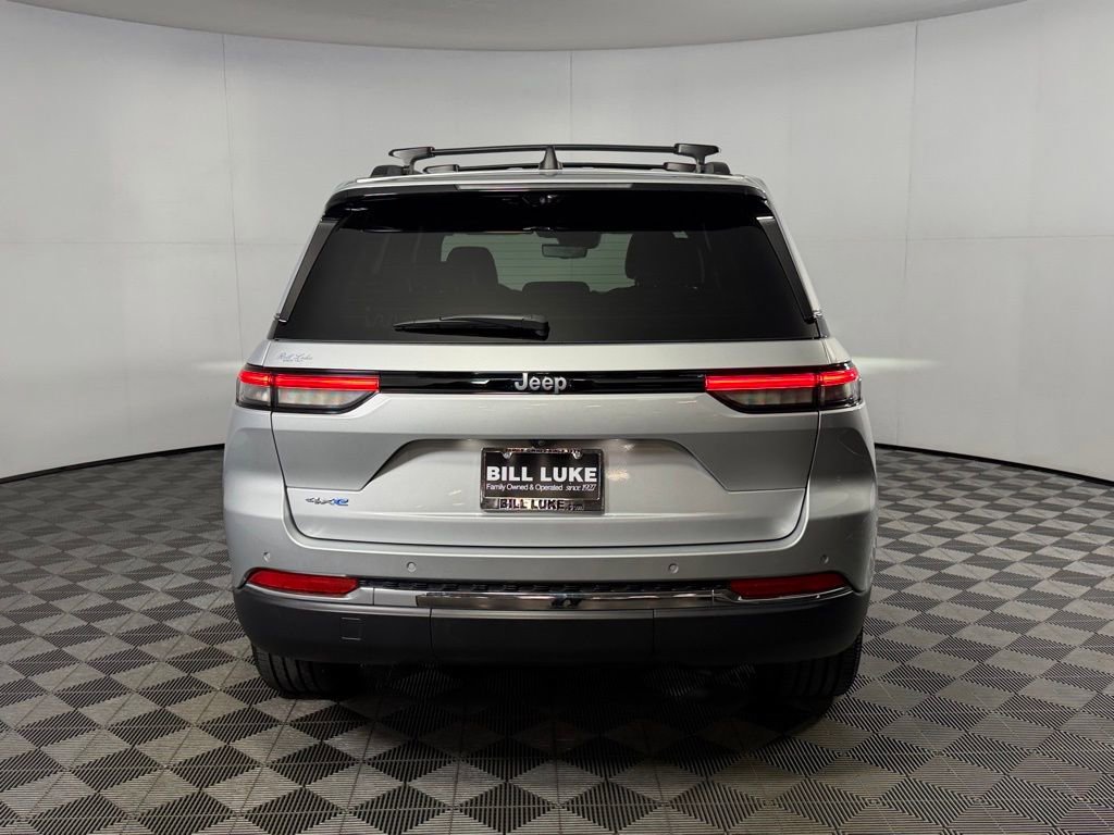 Used 2024 Jeep Grand Cherokee Limited 4xe w/ Luxury Tech Group II image 7