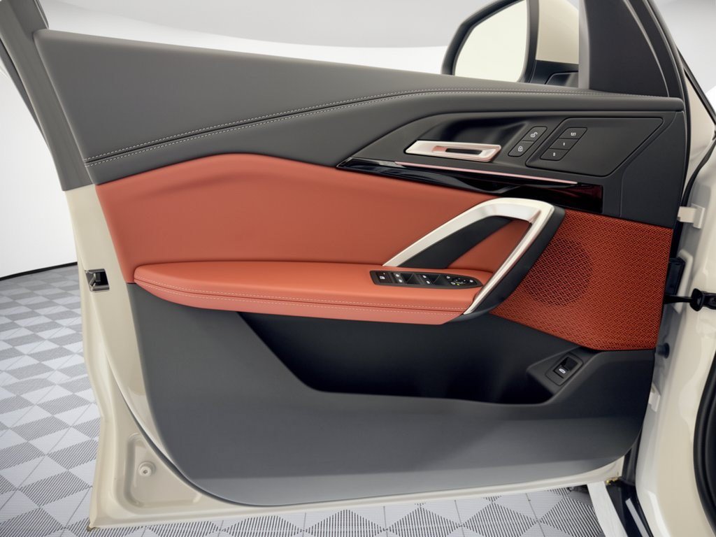 New 2027 BMW X1 xDrive28i AWD/4WD image 14
