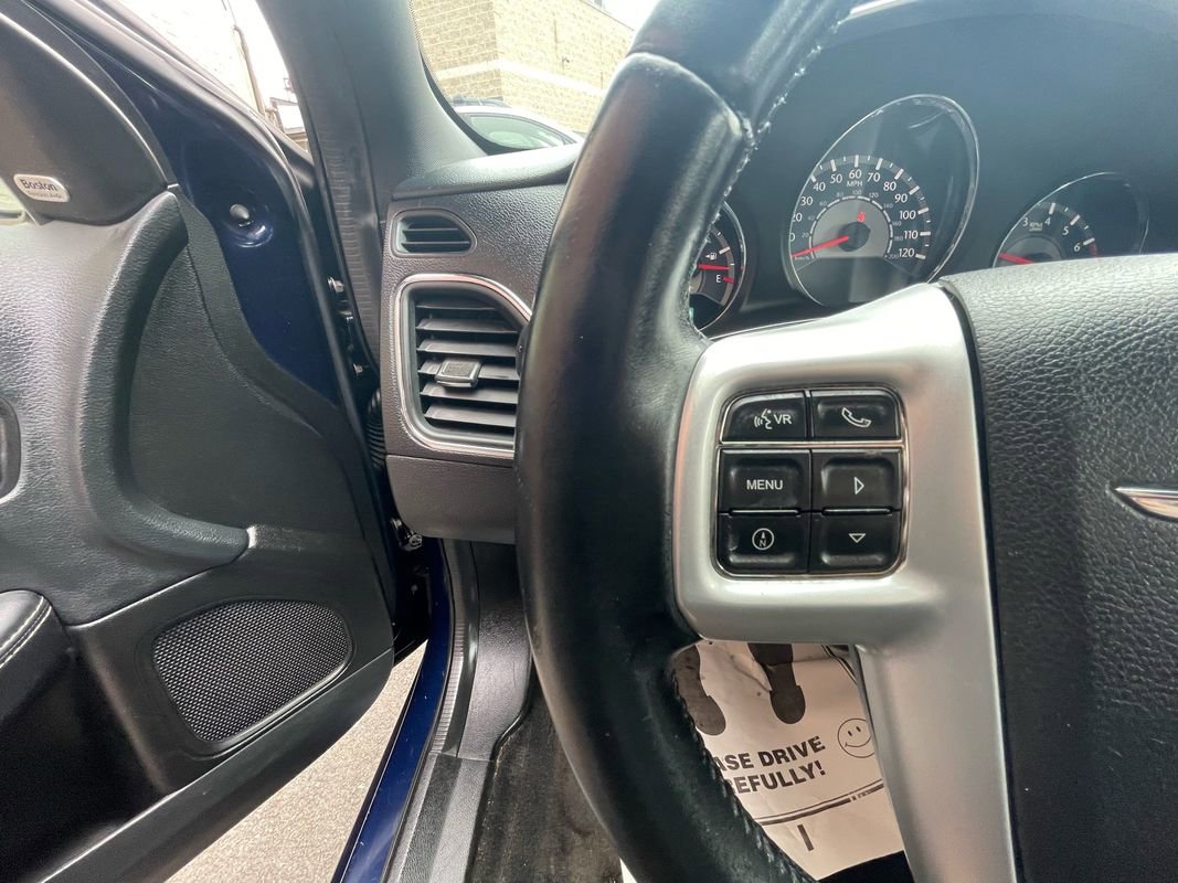 Used 2014 Chrysler 200 Limited image 13