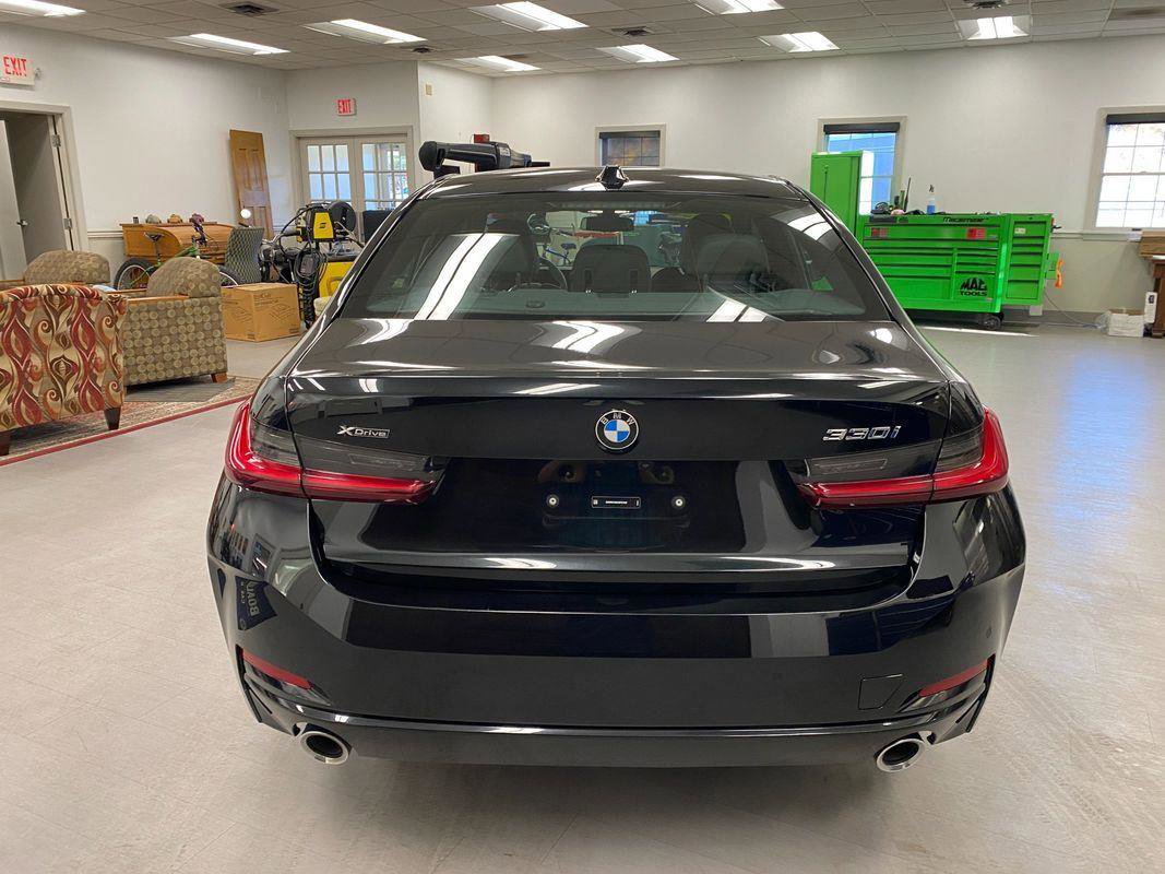 Used 2025 BMW 330i xDrive Sedan image 5