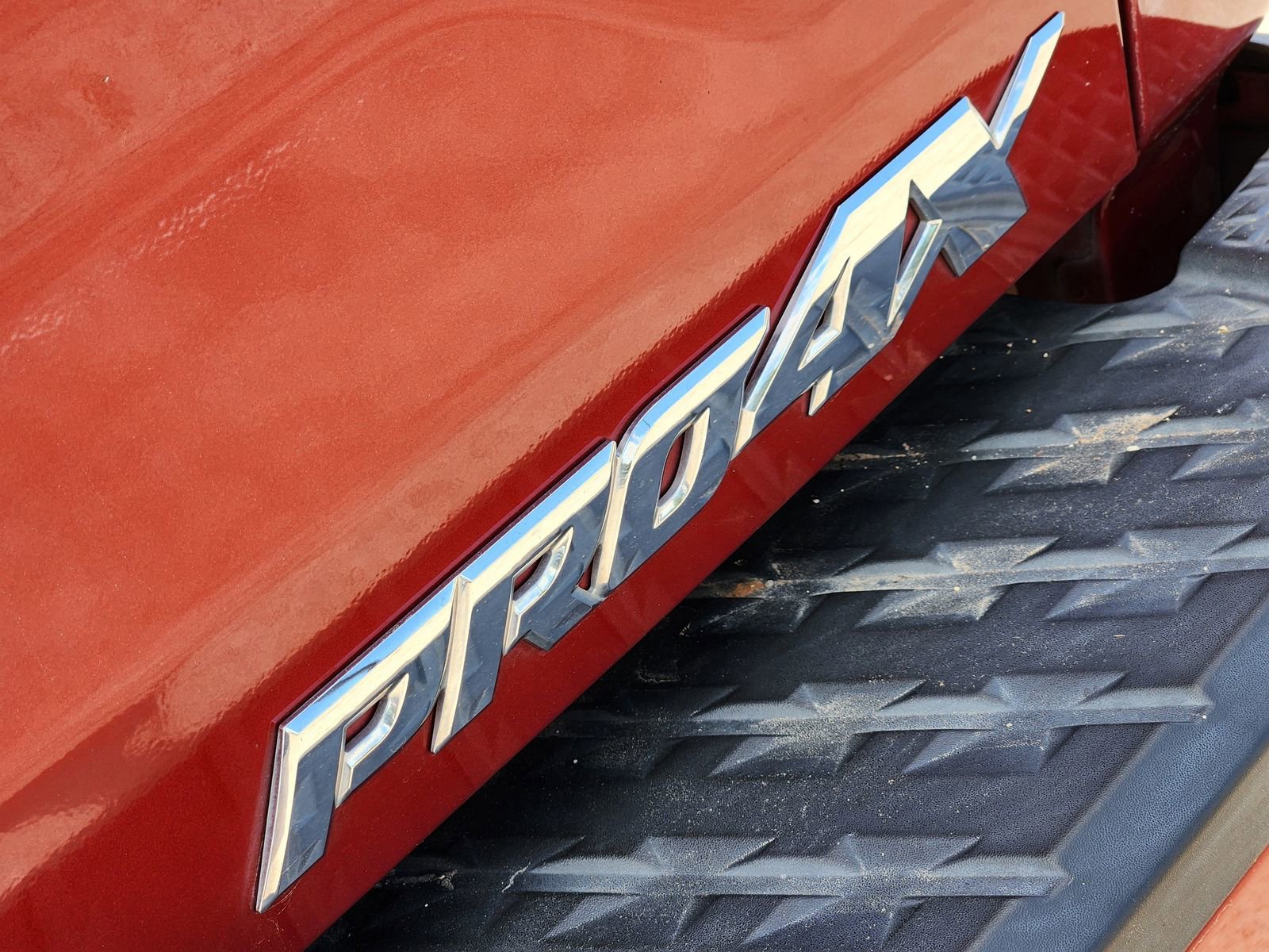 Used 2018 Nissan Titan PRO-4X w/ Pro-4x Utility Package image 16