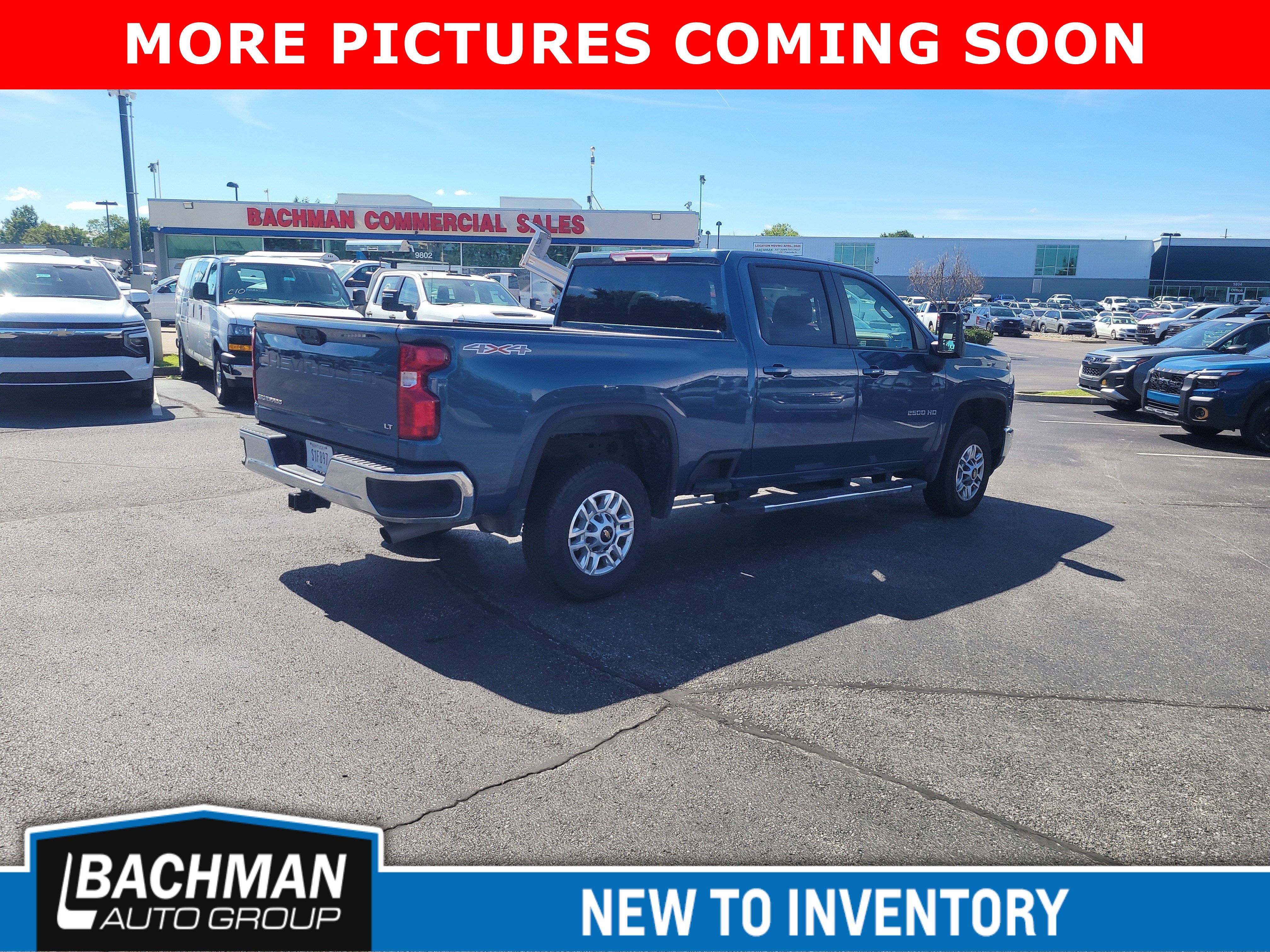 Used 2025 Chevrolet Silverado 2500 LT w/ Convenience Package AWD/4WD image 3