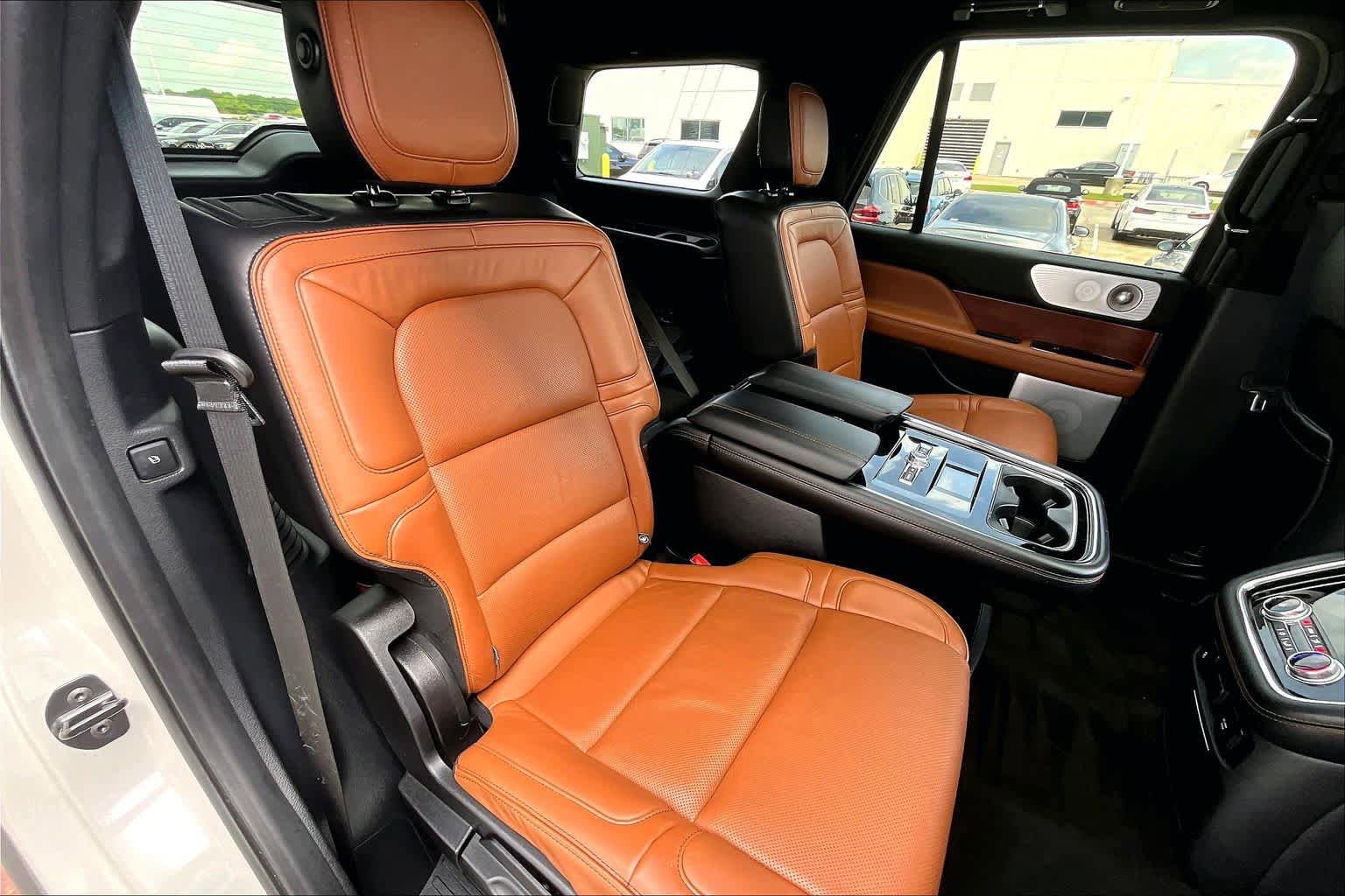Used 2019 Lincoln Navigator Reserve w/ Cargo Package image 18