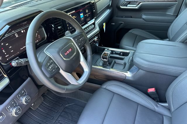 New 2026 GMC Sierra 1500 SLT w/ SLT Premium Plus Package AWD/4WD image 10