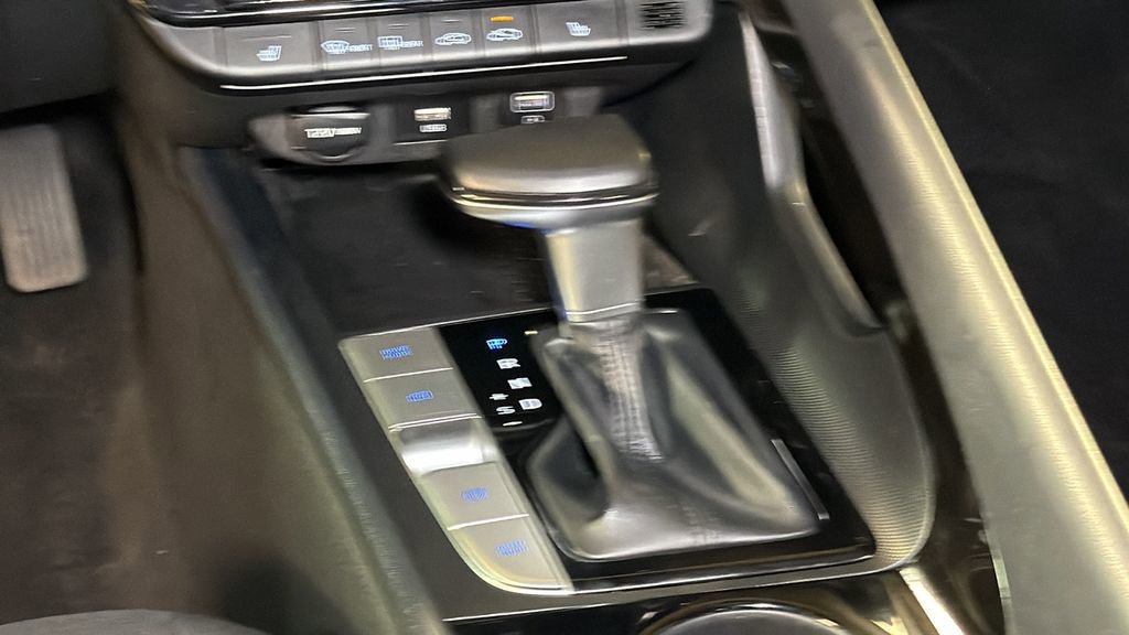 Used 2021 Hyundai Elantra SEL w/ Convenience Package image 21