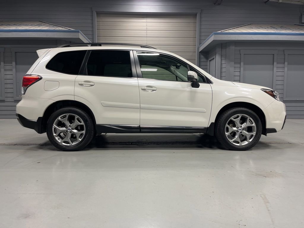 Used 2018 Subaru Forester 2.5i Touring w/ Popular Package #3B AWD/4WD image 8
