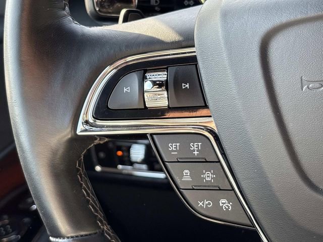 Certified 2024 Lincoln Navigator Reserve image 30