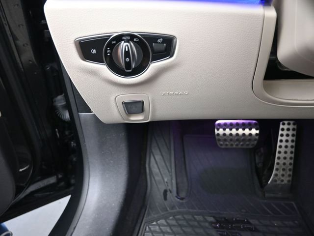 Used 2023 Mercedes-Benz E 450 4MATIC Cabriolet image 16