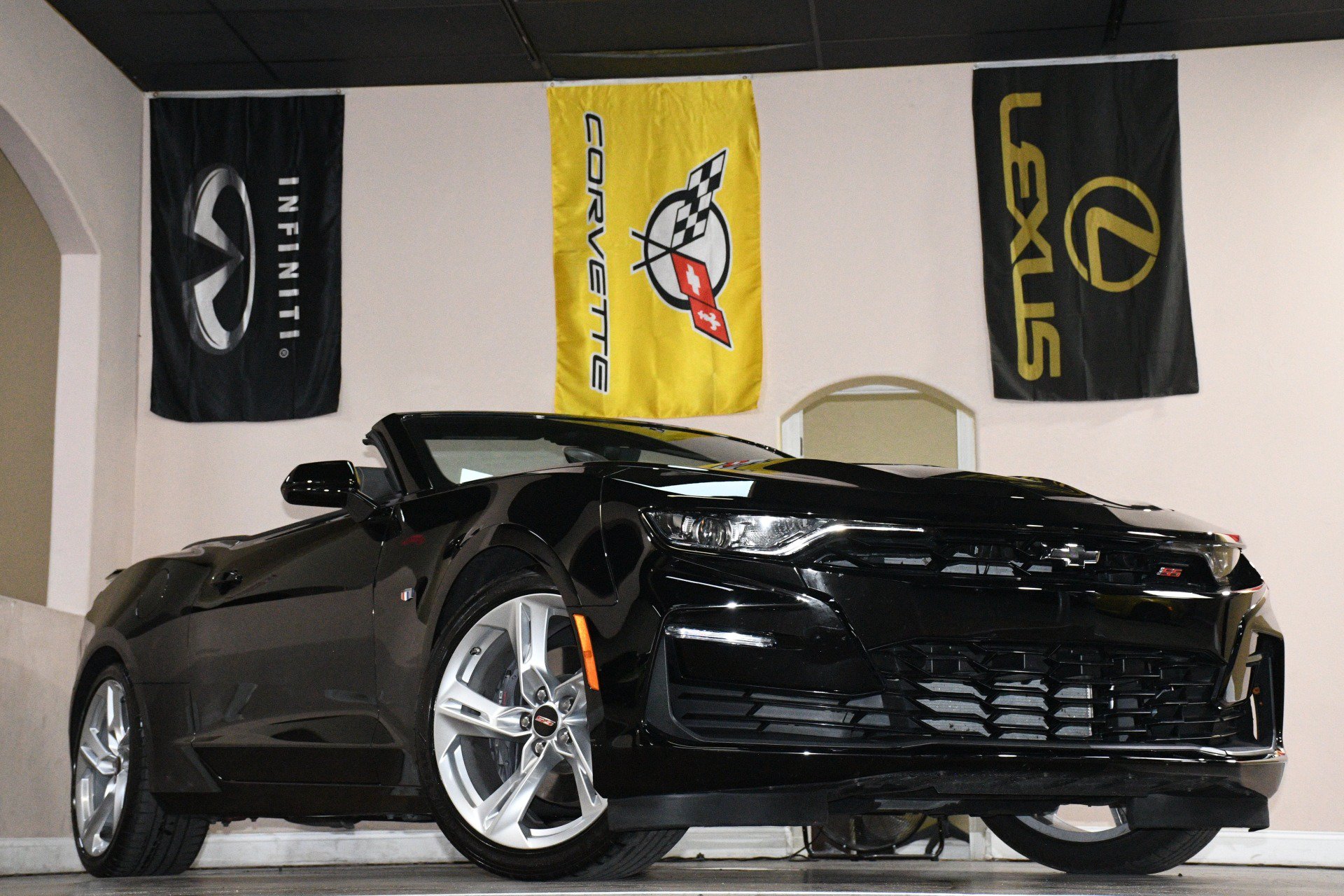 Used 2021 Chevrolet Camaro SS RWD image 83