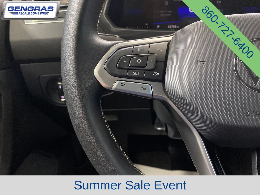 Used 2023 Volkswagen Tiguan SE AWD/4WD image 19