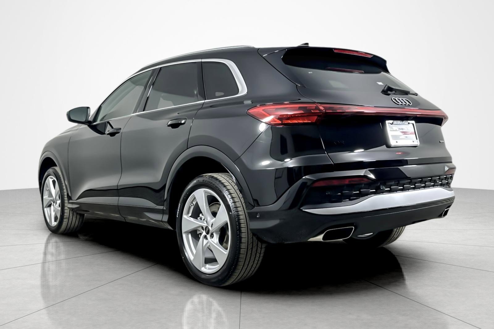 New 2025 Audi Q5 Premium Plus image 4
