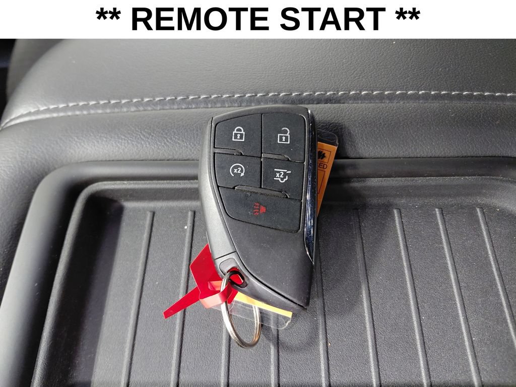 Used 2024 GMC Yukon SLE AWD/4WD image 9