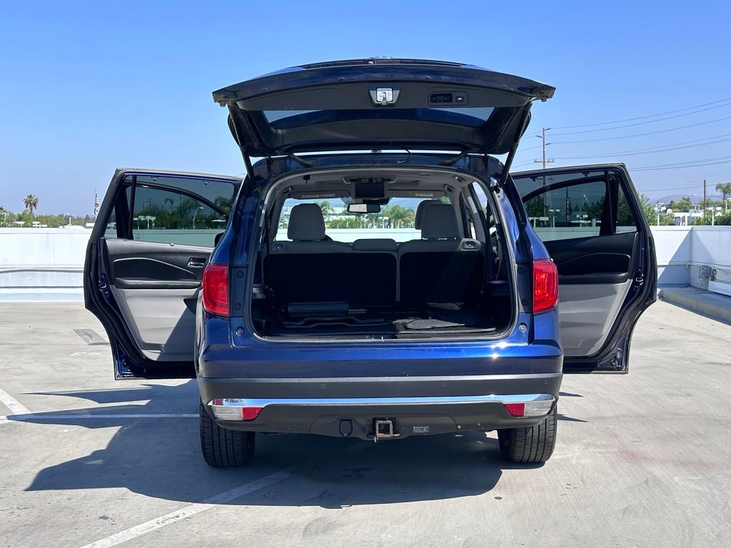 Used 2017 Honda Pilot Touring image 26