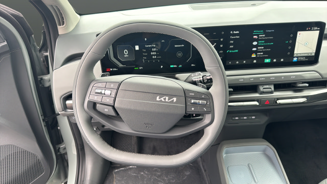 New 2027 Kia EV3 Wind FWD image 16