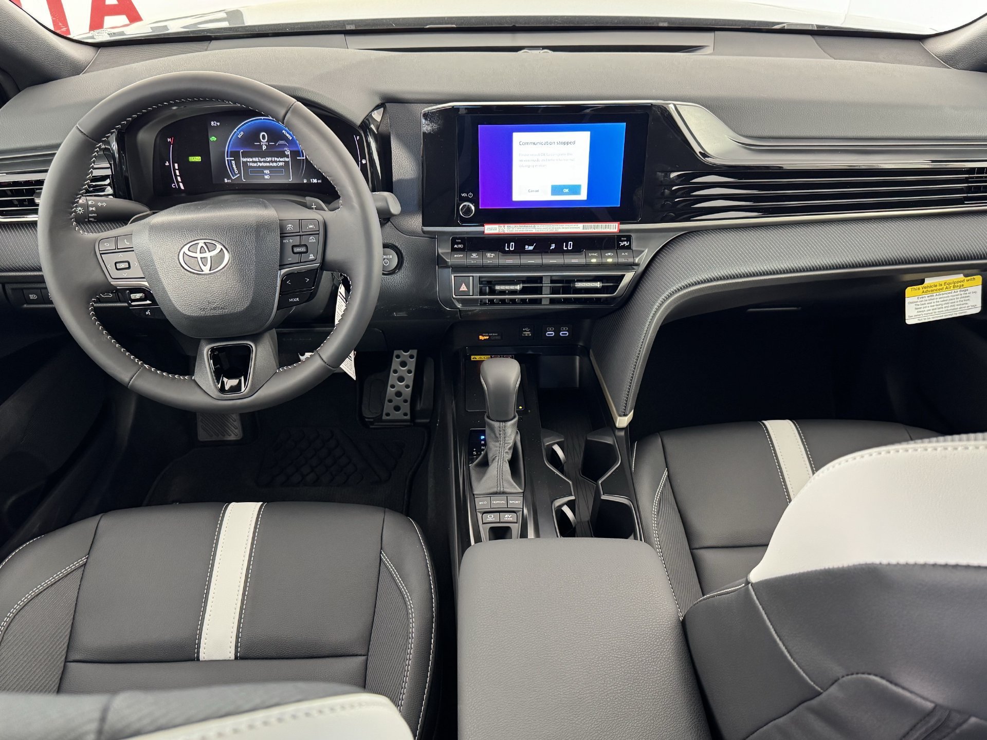 New 2026 Toyota Camry SE w/ Convenience Package FWD image 7