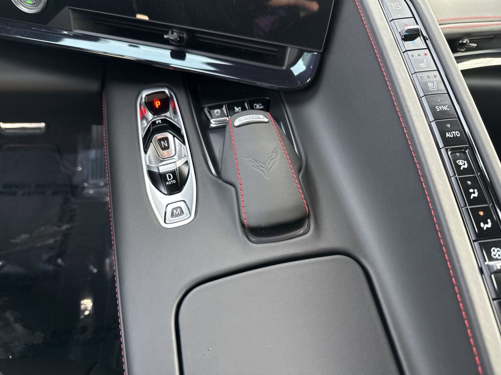 Used 2024 Chevrolet Corvette Stingray Premium Conv w/ Z51 Performance Package image 19