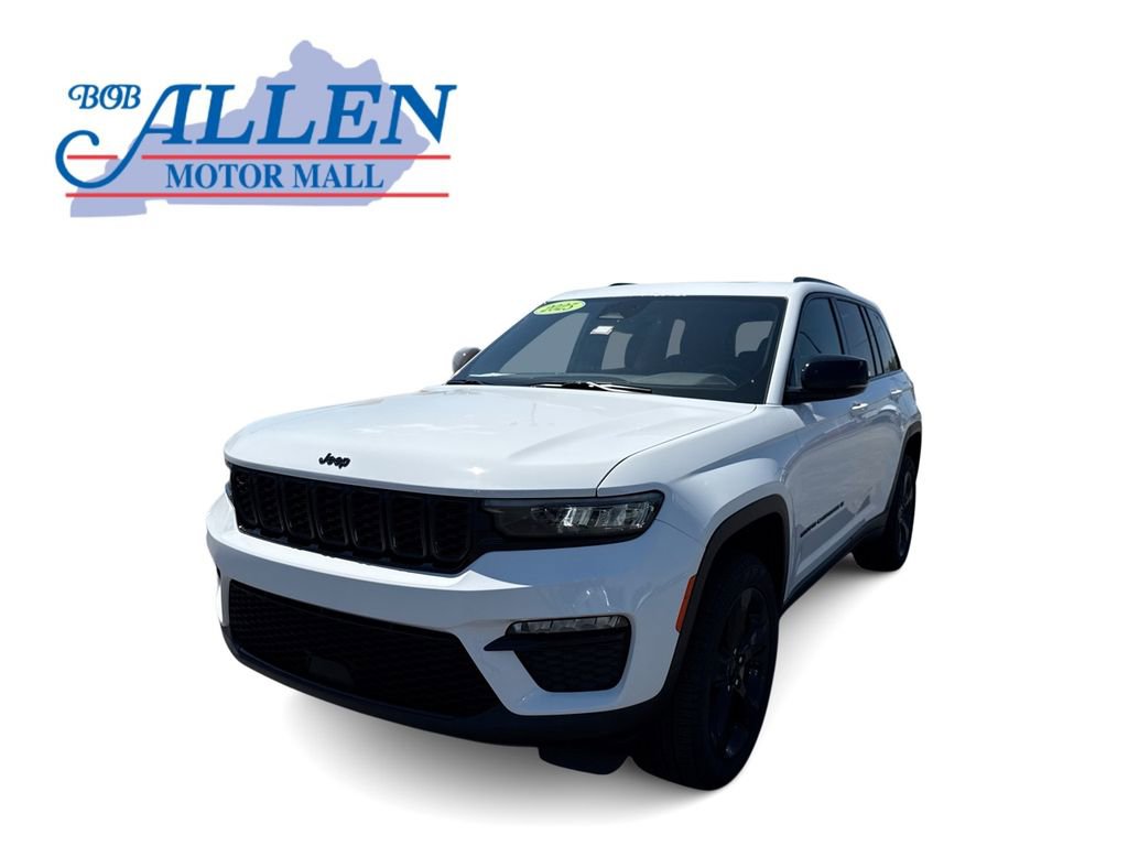 Used 2025 Jeep Grand Cherokee Limited w/ Black Appearance Package
