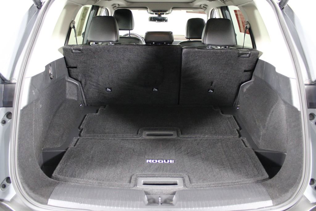 Certified 2023 Nissan Rogue SL image 17