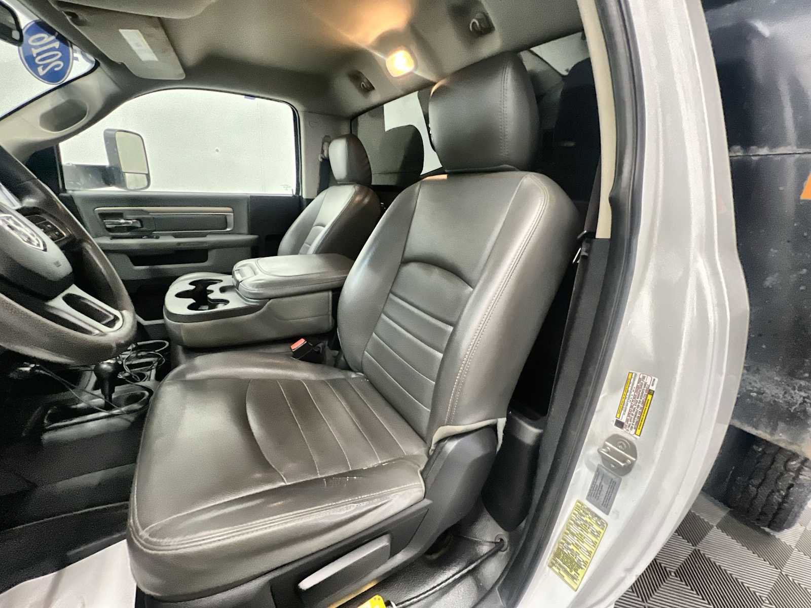 Used 2016 RAM 3500 Tradesman w/ Power Accessory Group AWD/4WD image 13