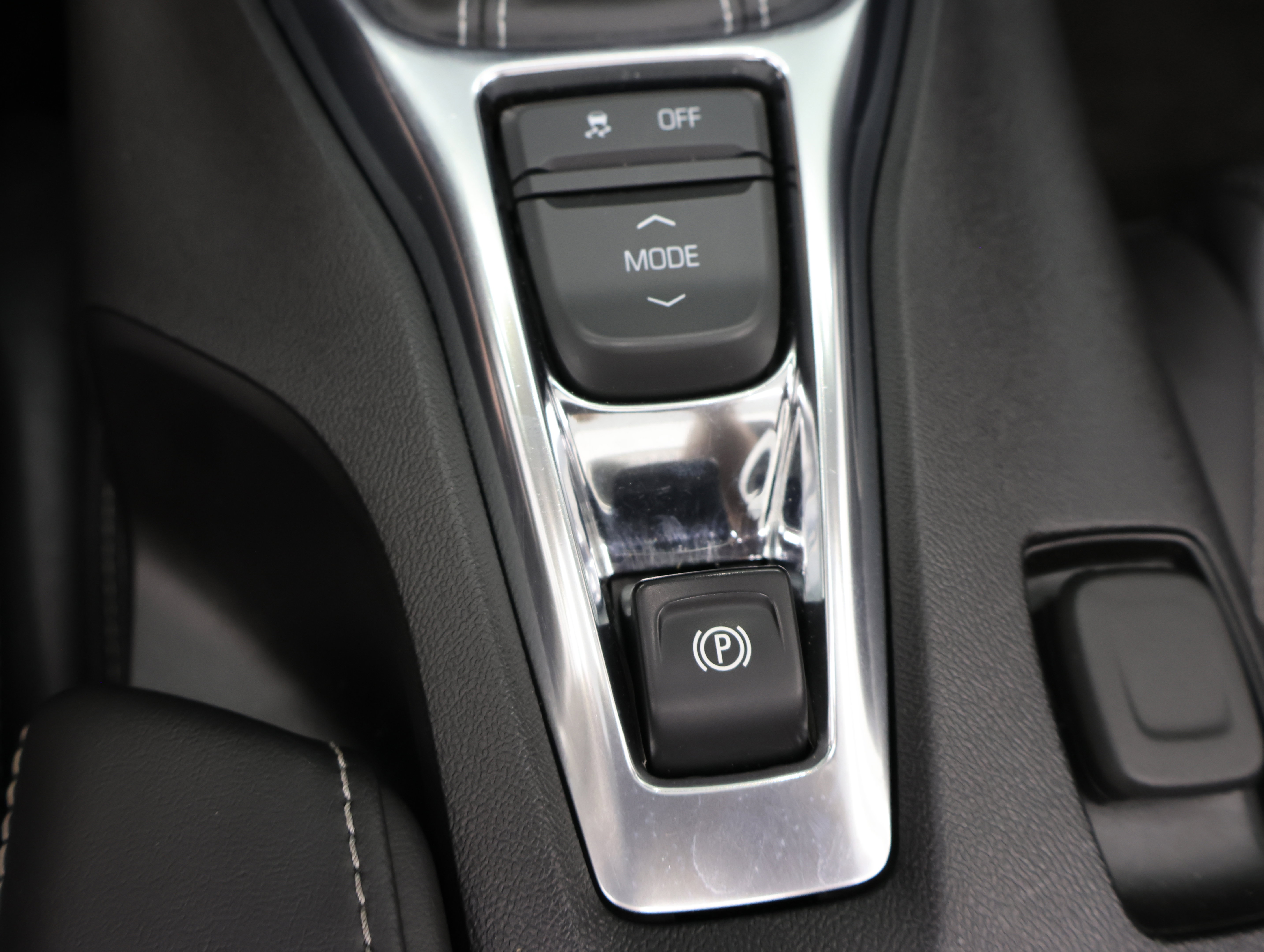 Used 2019 Chevrolet Camaro SS RWD image 47