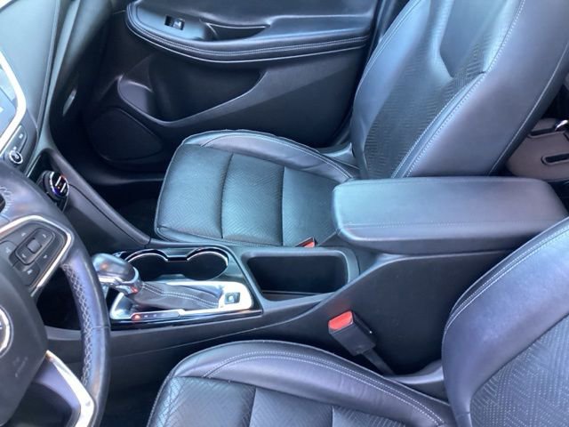 Used 2021 Buick Encore GX Essence w/ Experience Buick Package image 27