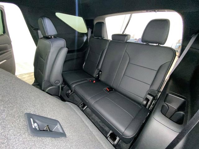 Used 2024 Chevrolet Traverse LT w/ LPO, Floor Liner Package AWD/4WD image 30