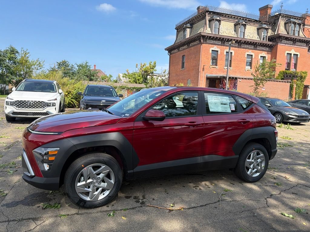 New 2027 Hyundai Kona SE AWD/4WD image 4