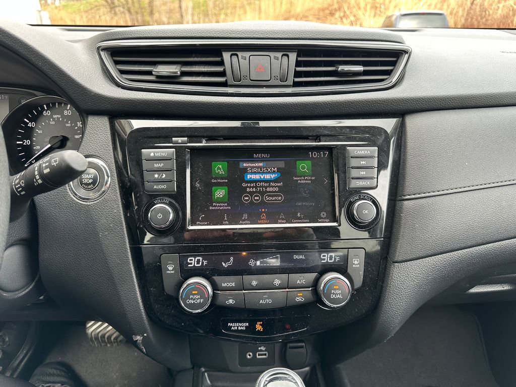 Used 2018 Nissan Rogue SV w/ Premium Package AWD/4WD image 7
