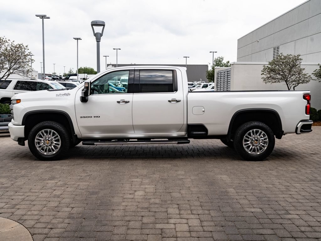 Used 2022 Chevrolet Silverado 3500 High Country w/ Z71 Off-Road Package AWD/4WD image 5