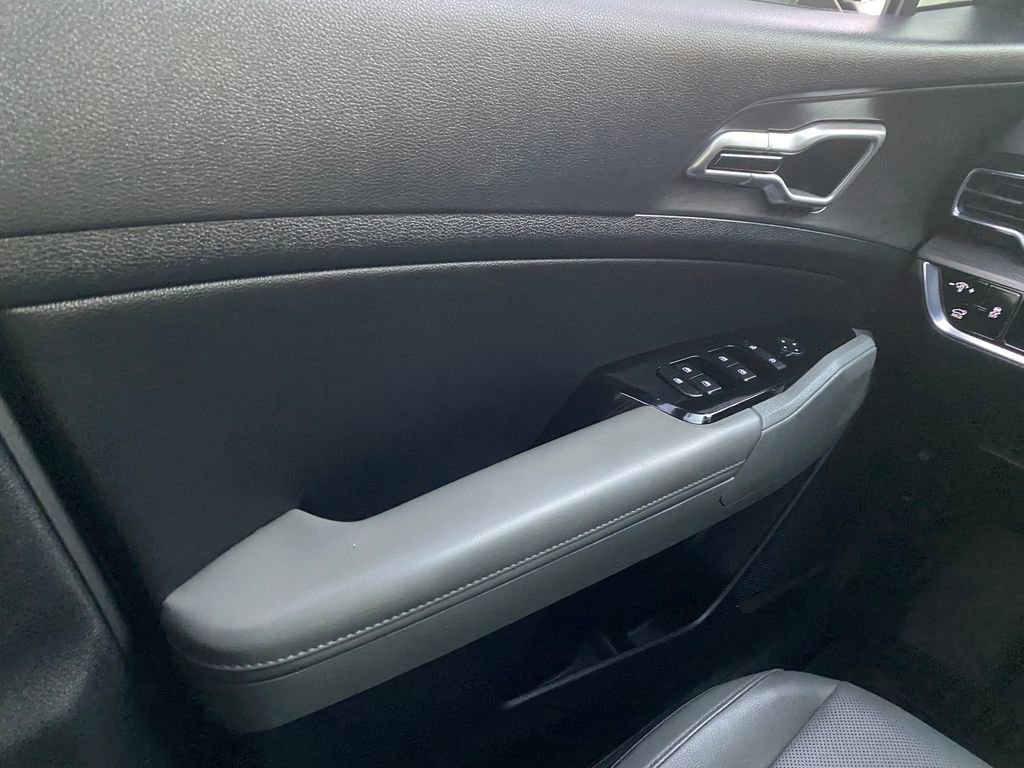 Used 2023 Kia Sportage X-Line w/ X-Line Premium Package image 31